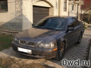 Битый автомобиль Volvo S40