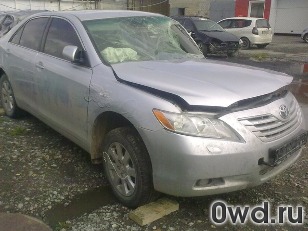 Битый автомобиль Toyota Camry