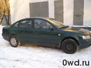 Битый автомобиль Volkswagen Passat