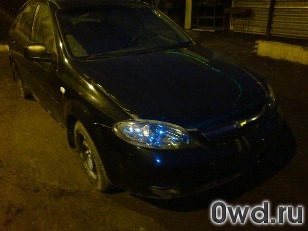 Битый автомобиль Chevrolet Lacetti