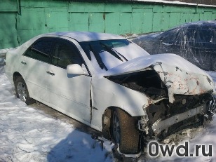 Битый автомобиль Toyota Mark II