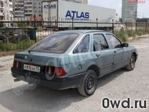 Битый автомобиль Ford Sierra