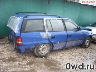 Битый автомобиль Opel Astra