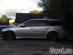 Битый автомобиль Subaru Legacy