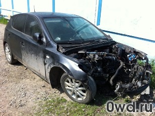 Битый автомобиль Hyundai i30