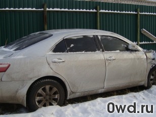 Битый автомобиль Toyota Camry