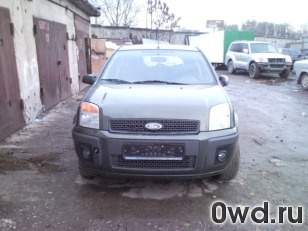 Битый автомобиль Ford Fusion