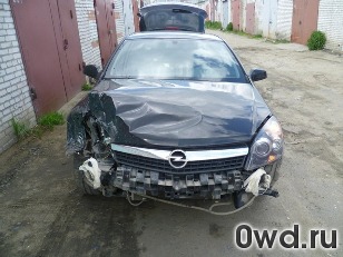 Битый автомобиль Opel Astra