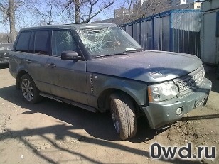 Битый автомобиль Land Rover Range Rover