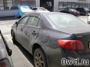 Битый автомобиль Toyota Corolla