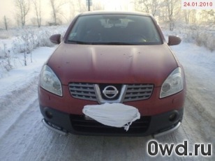 Битый автомобиль Nissan Qashqai