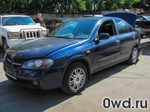 Битый автомобиль Nissan Almera