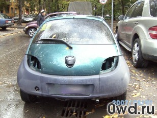 Битый автомобиль Ford Ka