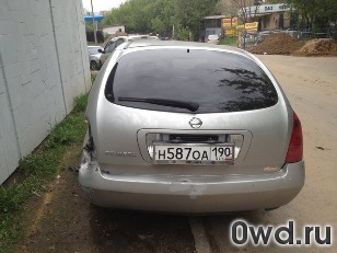 Битый автомобиль Nissan Primera