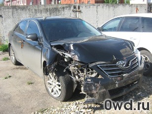 Битый автомобиль Toyota Camry