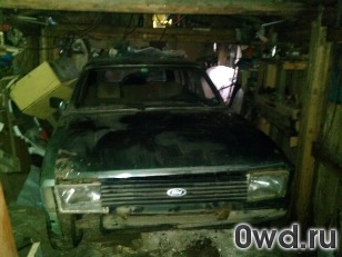 Битый автомобиль Ford Granada