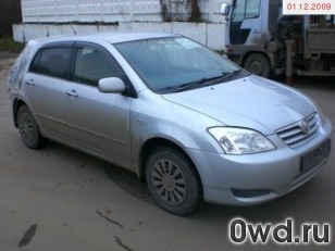 Битый автомобиль Toyota Corolla Runx