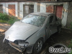 Битый автомобиль Opel Tigra