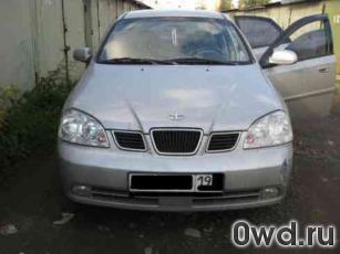 Битый автомобиль Chevrolet Lacetti