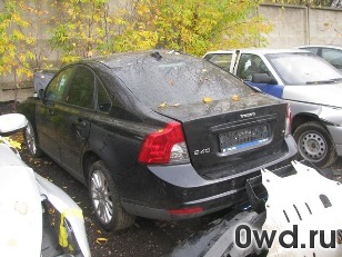 Битый автомобиль Volvo S40