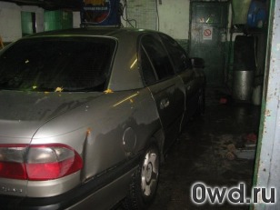 Битый автомобиль Opel Omega