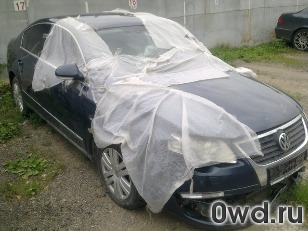 Битый автомобиль Volkswagen Passat