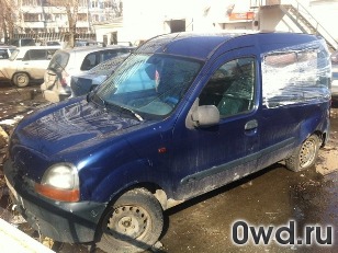 Битый автомобиль Renault Kangoo