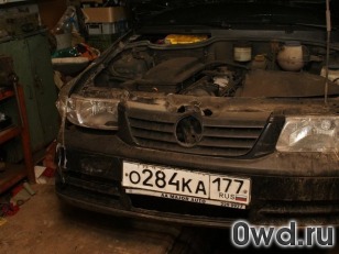 Битый автомобиль Volkswagen Pointer