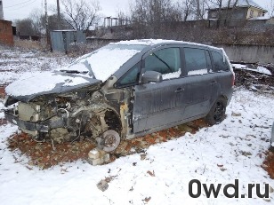 Битый автомобиль Opel Zafira