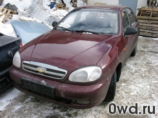 Битый автомобиль Chevrolet Lanos