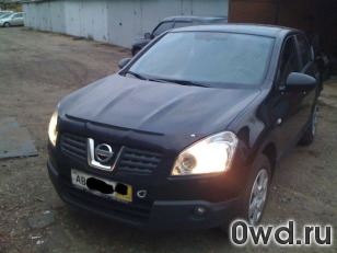 Битый автомобиль Nissan Qashqai