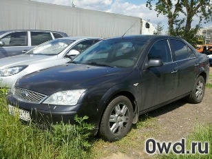 Битый автомобиль Ford Mondeo