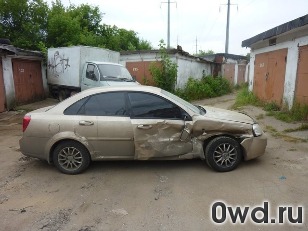 Битый автомобиль Chevrolet Lacetti