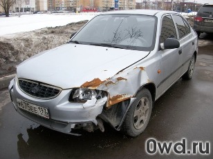 Битый автомобиль Hyundai Accent