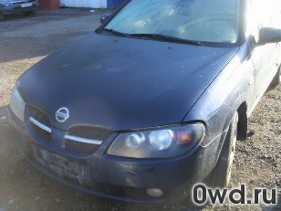 Битый автомобиль Nissan Almera