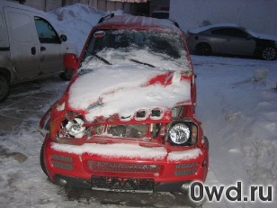 Битый автомобиль Suzuki Jimny