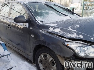 Битый автомобиль Hyundai i30