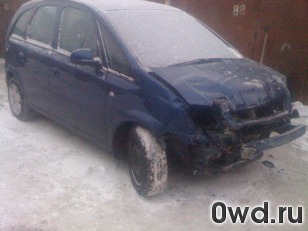 Битый автомобиль Opel Meriva