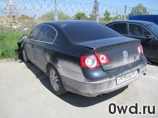 Битый автомобиль Volkswagen Passat