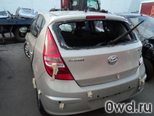 Битый автомобиль Hyundai i30