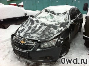 Битый автомобиль Chevrolet Cruze