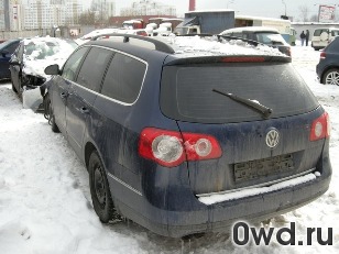 Битый автомобиль Volkswagen Passat