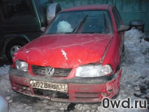 Битый автомобиль Volkswagen Pointer