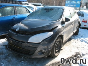 Битый автомобиль Renault Megane