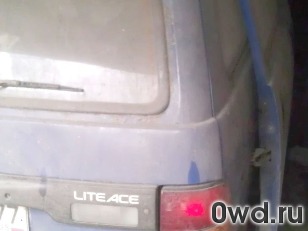 Битый автомобиль Toyota Lite Ace