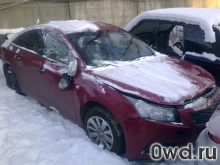 Битый автомобиль Chevrolet Cruze