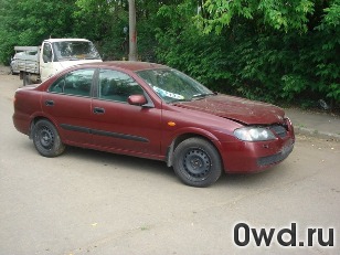 Битый автомобиль Nissan Almera