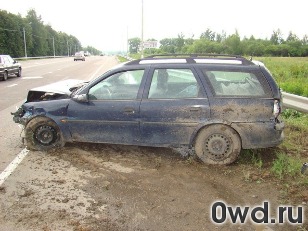 Битый автомобиль Opel Vectra