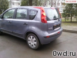 Битый автомобиль Nissan Note