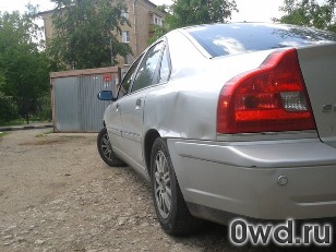 Битый автомобиль Volvo S80